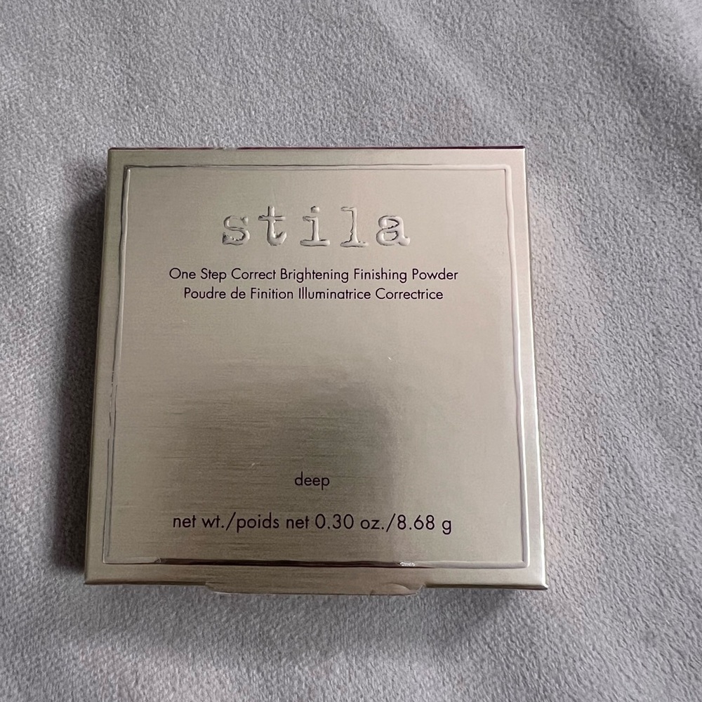 ✨ Stila One Step Correct Brightening Finishing Powder – Deep | Color Correcting